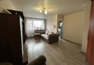 2-к квартира, вторичка, 43м2, 3/5 этаж