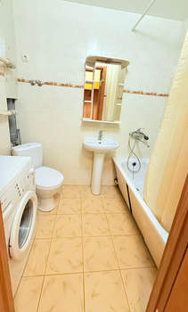 Студия квартира, вторичка, 23м2, 2/18 этаж