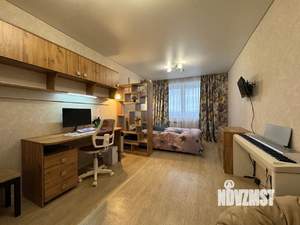 2-к квартира, вторичка, 57м2, 9/10 этаж