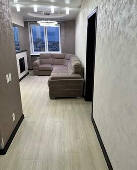 4-к квартира, вторичка, 120м2, 17/23 этаж