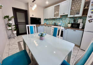 2-к квартира, вторичка, 55м2, 10/13 этаж