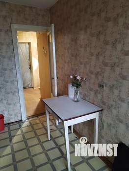 2-к квартира, вторичка, 47м2, 1/10 этаж