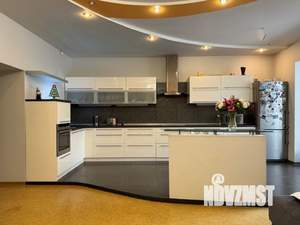 3-к квартира, вторичка, 148м2, 3/9 этаж