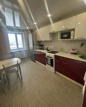 3-к квартира, вторичка, 78м2, 8/10 этаж