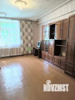2-к квартира, вторичка, 71м2, 1/4 этаж