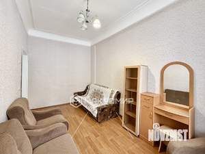 3-к квартира, вторичка, 66м2, 1/4 этаж