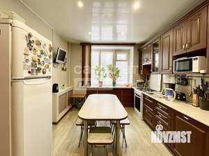 4-к квартира, вторичка, 108м2, 2/5 этаж