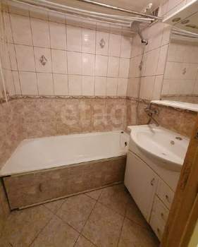 3-к квартира, вторичка, 65м2, 3/10 этаж
