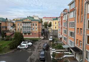 4-к квартира, вторичка, 140м2, 4/5 этаж