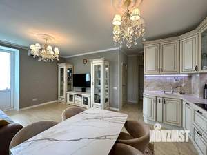 3-к квартира, вторичка, 82м2, 8/17 этаж