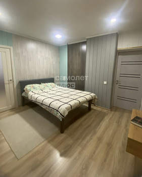 5-к квартира, вторичка, 77м2, 1/5 этаж