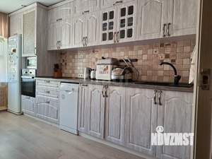 2-к квартира, вторичка, 64м2, 8/17 этаж