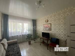 2-к квартира, вторичка, 42м2, 1/5 этаж