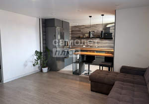 4-к квартира, вторичка, 76м2, 10/10 этаж