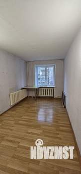 3-к квартира, вторичка, 59м2, 1/10 этаж