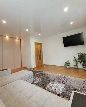 1-к квартира, вторичка, 49м2, 5/5 этаж