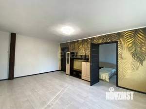 3-к квартира, вторичка, 42м2, 1/5 этаж