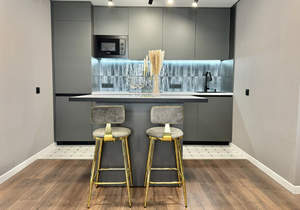 2-к квартира, вторичка, 62м2, 7/17 этаж