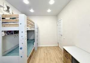 2-к квартира, вторичка, 40м2, 5/5 этаж