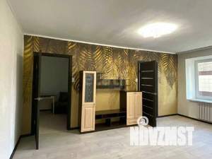 3-к квартира, вторичка, 42м2, 1/5 этаж