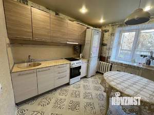 4-к квартира, вторичка, 72м2, 1/9 этаж