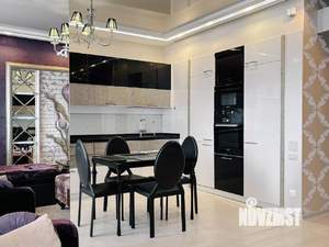 4-к квартира, вторичка, 147м2, 4/5 этаж