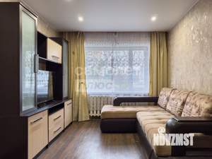 2-к квартира, вторичка, 42м2, 1/5 этаж