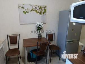 3-к квартира, вторичка, 58м2, 1/9 этаж