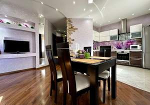 3-к квартира, вторичка, 106м2, 1/5 этаж