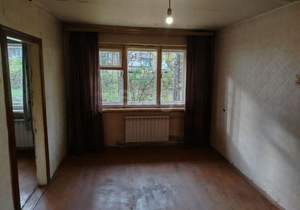 2-к квартира, вторичка, 46м2, 1/5 этаж