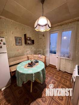 2-к квартира, вторичка, 53м2, 1/5 этаж