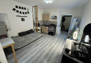 Студия квартира, вторичка, 22м2, 8/17 этаж