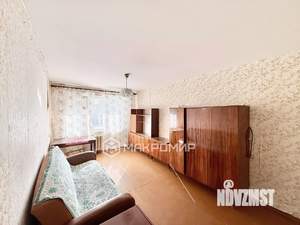 2-к квартира, вторичка, 42м2, 1/5 этаж