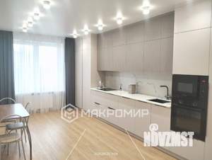 4-к квартира, вторичка, 90м2, 10/17 этаж
