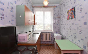 3-к квартира, вторичка, 63м2, 2/2 этаж