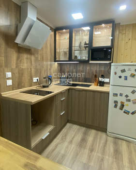 5-к квартира, вторичка, 77м2, 1/5 этаж