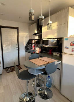 2-к квартира, вторичка, 40м2, 5/5 этаж