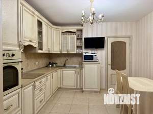 3-к квартира, вторичка, 97м2, 5/5 этаж