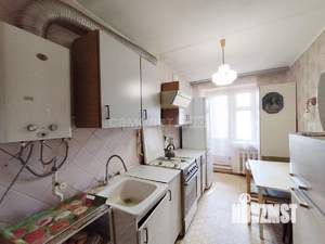 3-к квартира, вторичка, 65м2, 3/3 этаж