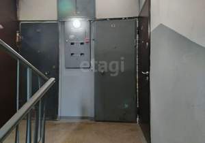 2-к квартира, вторичка, 46м2, 1/5 этаж