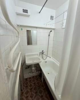 2-к квартира, вторичка, 40м2, 3/5 этаж