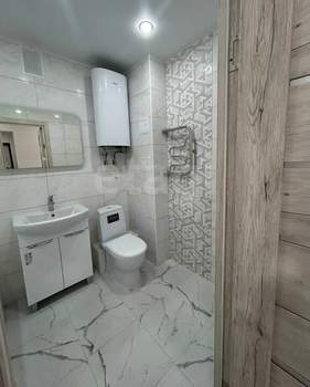 1-к квартира, вторичка, 42м2, 7/14 этаж