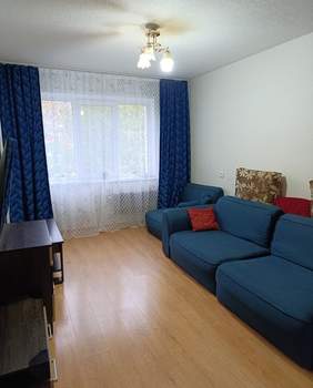 4-к квартира, вторичка, 87м2, 1/10 этаж
