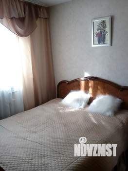 2-к квартира, вторичка, 56м2, 1/3 этаж