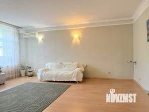 3-к квартира, вторичка, 110м2, 2/5 этаж