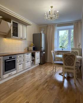 3-к квартира, вторичка, 92м2, 4/9 этаж