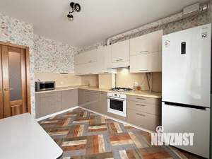 2-к квартира, вторичка, 60м2, 4/4 этаж