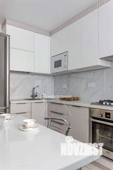 4-к квартира, вторичка, 259м2, 5/5 этаж