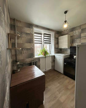 2-к квартира, вторичка, 43м2, 3/5 этаж