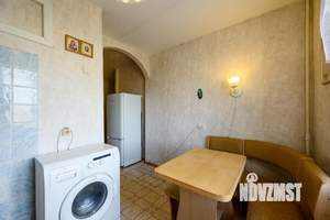 3-к квартира, вторичка, 58м2, 8/9 этаж